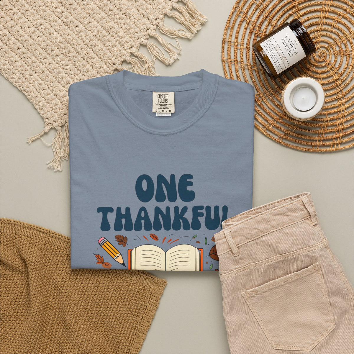 One Thankful Teacher T-shirt | Fall Leaves Pumpkin Apple