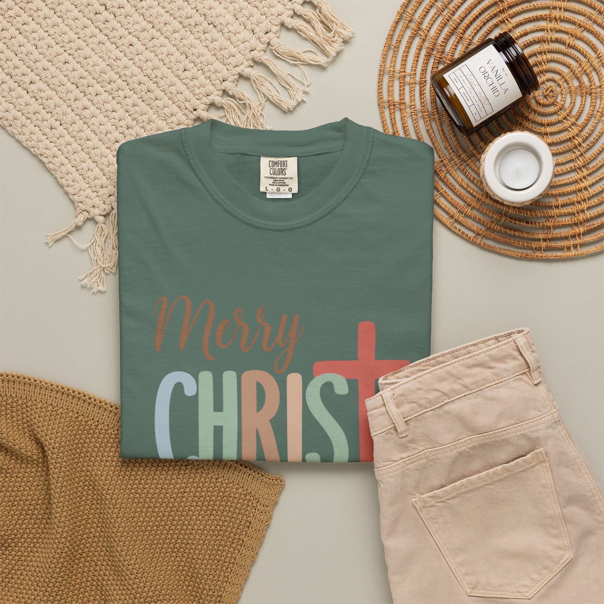 Merry CHRISTmas Cross T-Shirt | Christmas Christian Holiday Tee