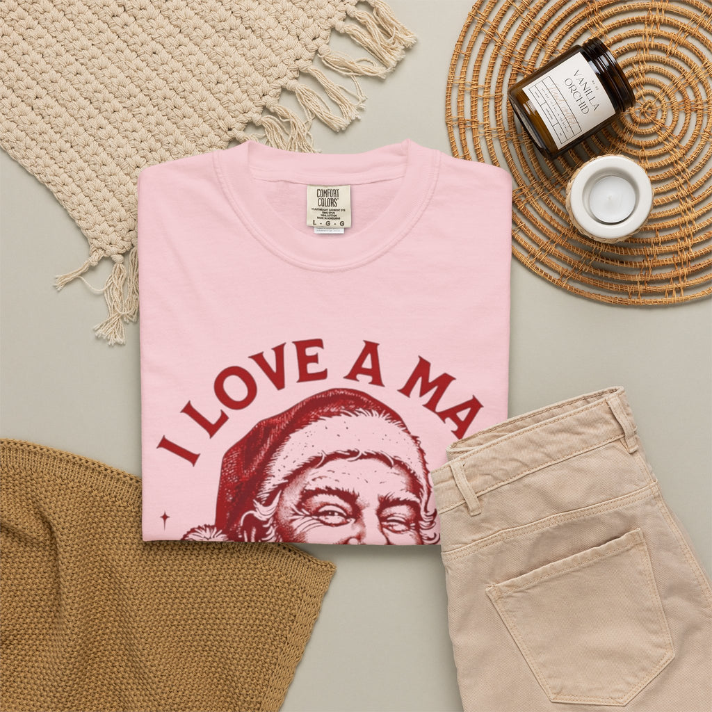 I Love a Man With a Beard T-Shirt | Santa Beard Christmas Tee