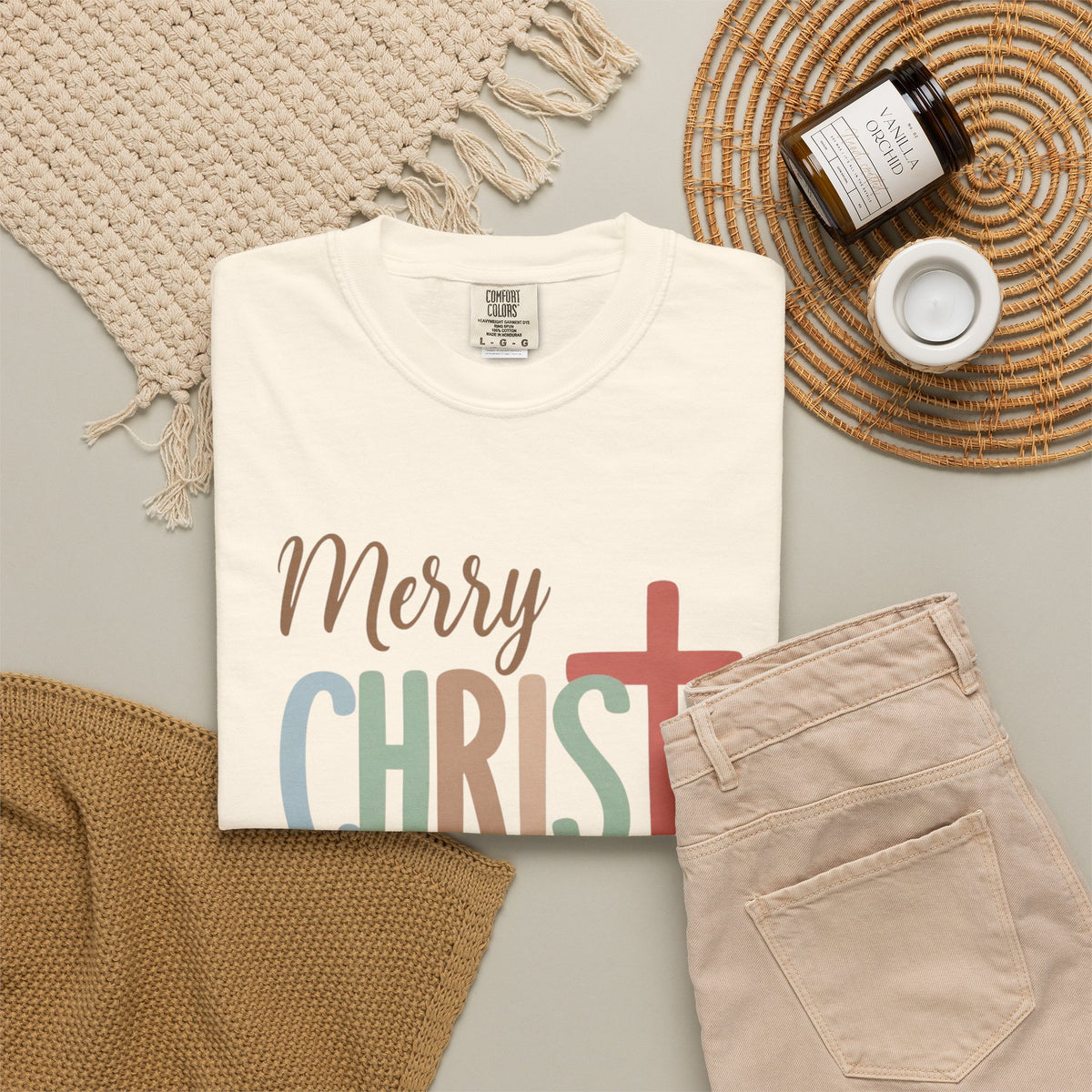 Merry CHRISTmas Cross T-Shirt | Christmas Christian Holiday Tee