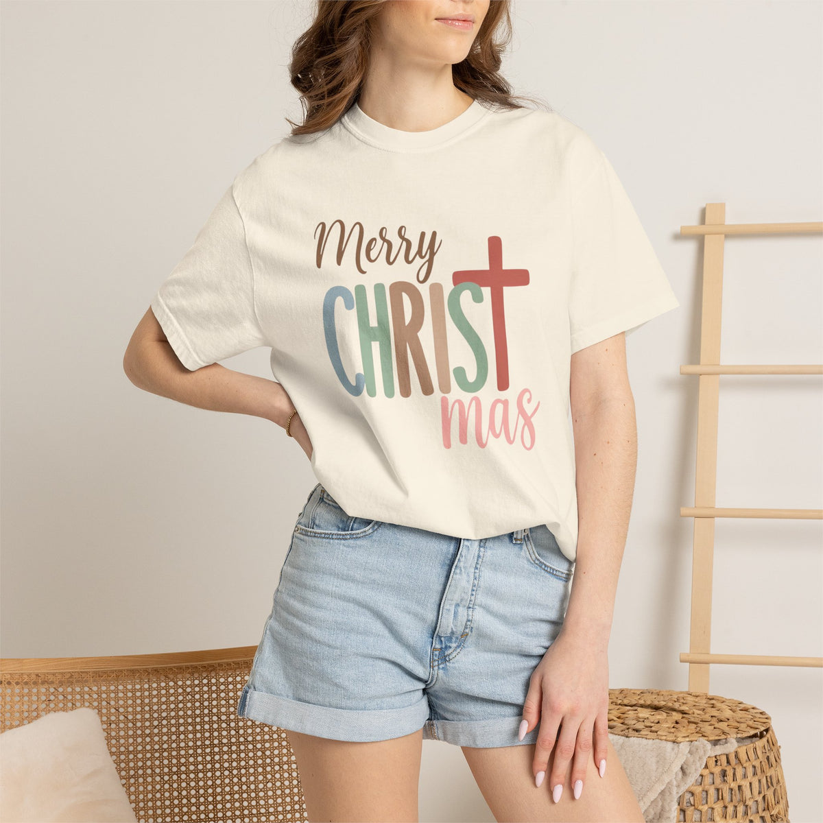 Merry CHRISTmas Cross T-Shirt | Christmas Christian Holiday Tee