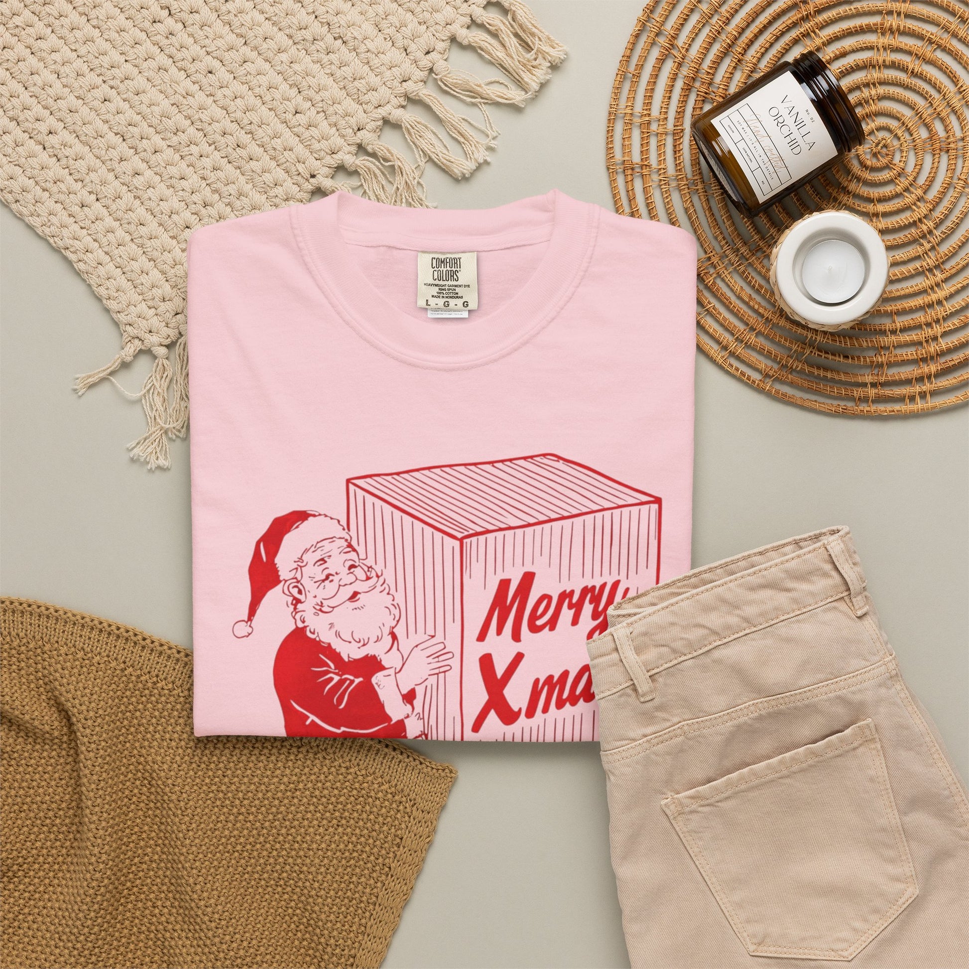 Vintage Santa Carrying Merry Xmas Box T-shirt | Christmas tee