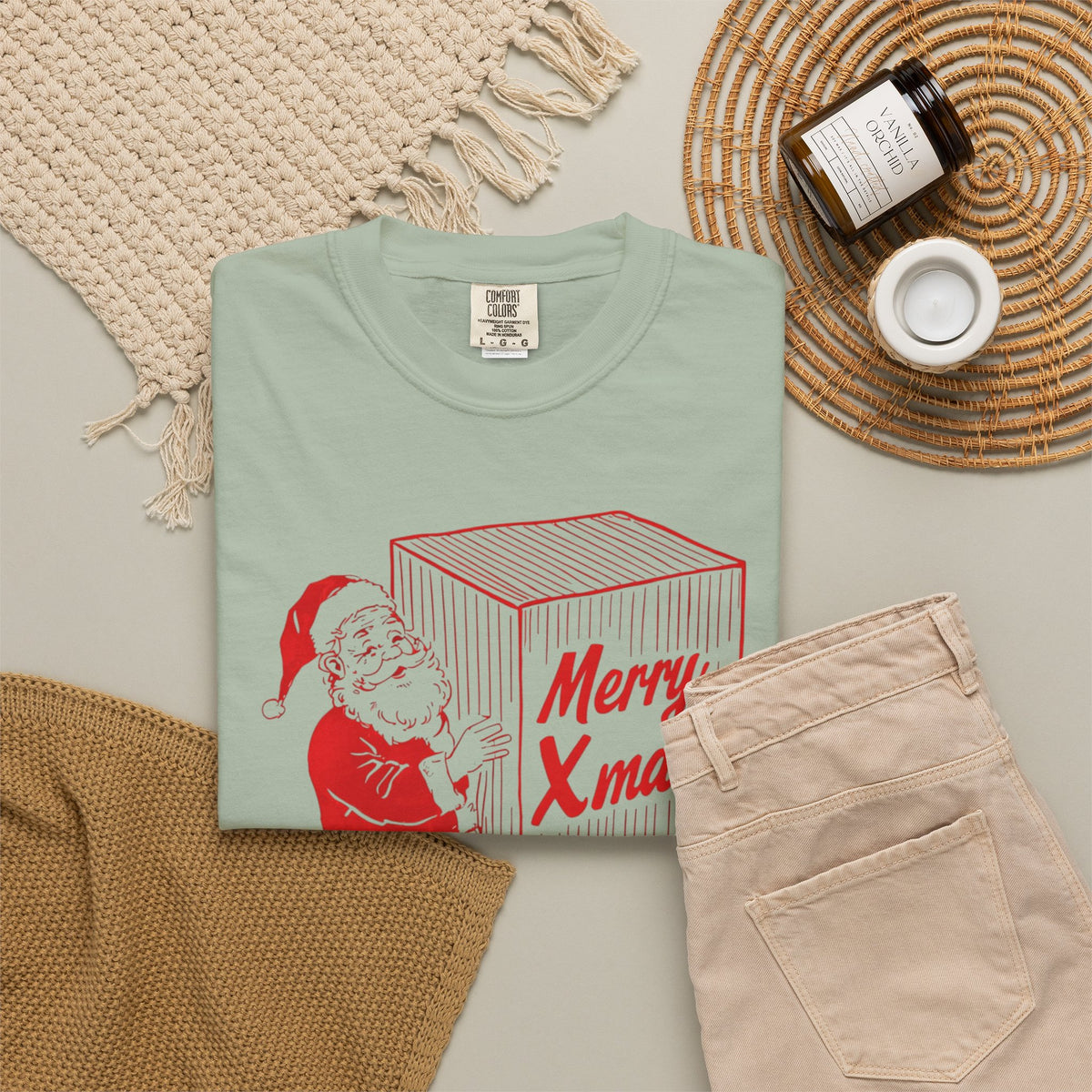 Vintage Santa Carrying Merry Xmas Box T-shirt | Christmas tee